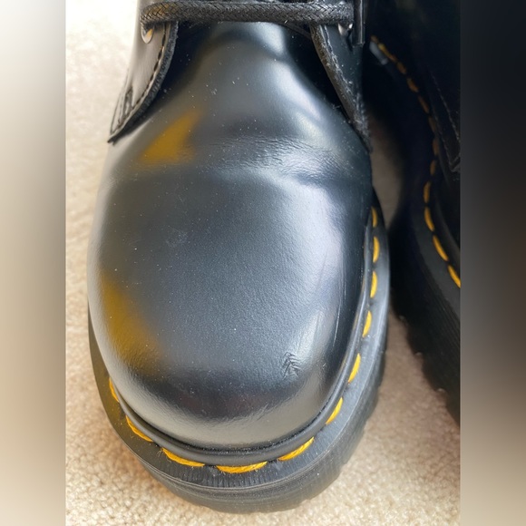 Size 8 black Dr. Martens Jadon platform boots - Picture 6 of 9